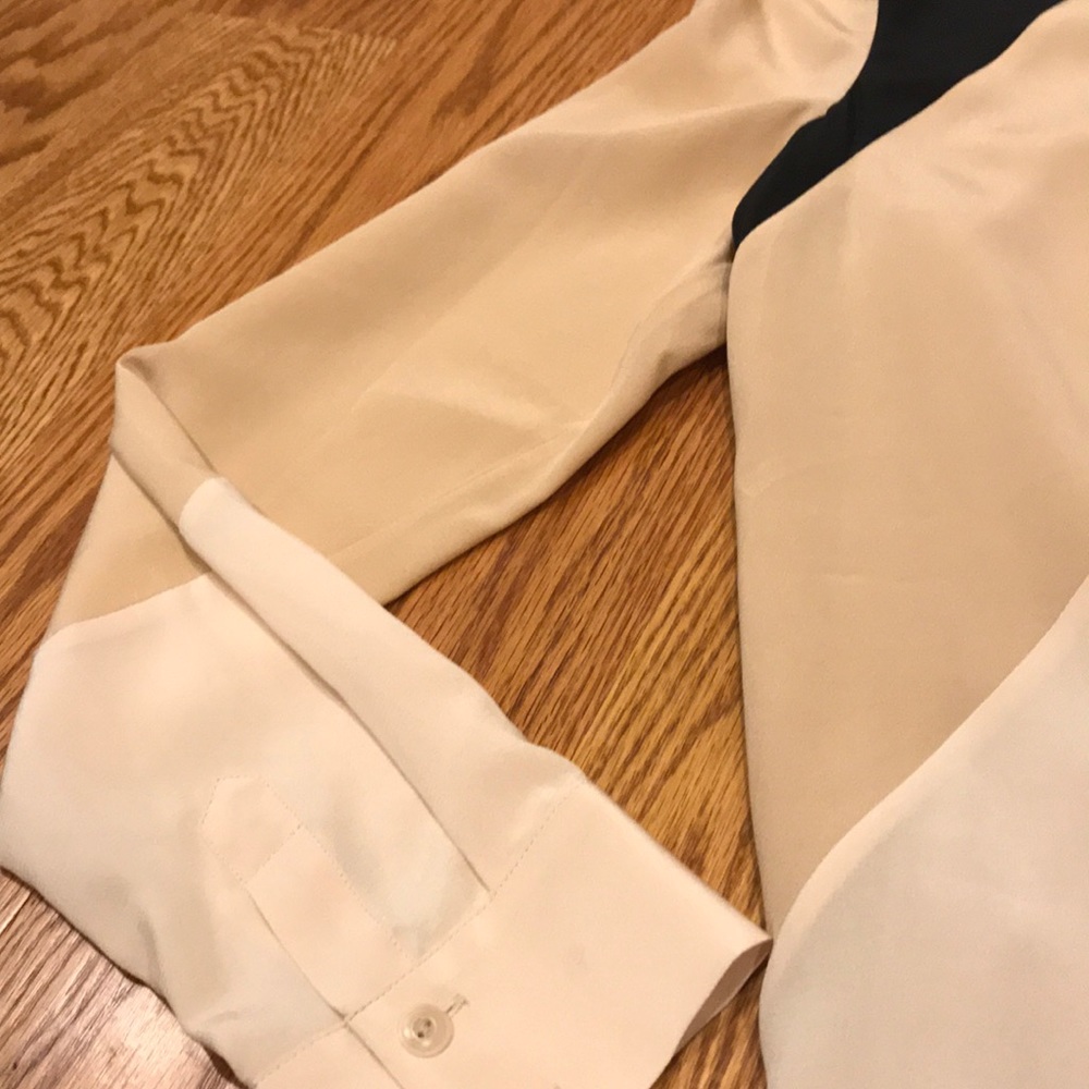Blouse - Picture 2 of 4